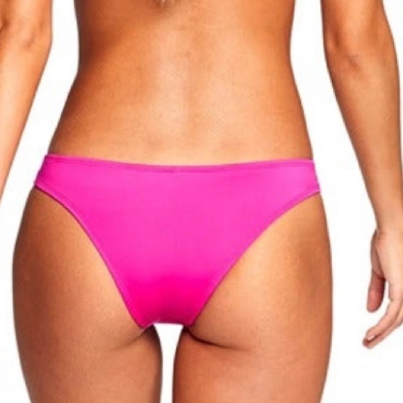 NWT VITAMIN A NEUTRA CALI CUT BIKINI BOTTOM. Hot Pink. Size 14/XL - Picture 2 of 6